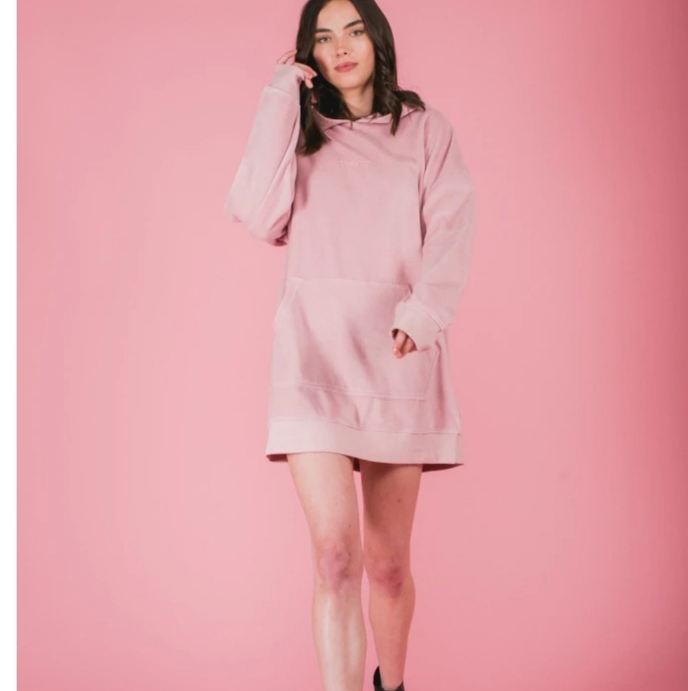 Brunette the Label "blonde" Elle Velour Hoodie Tunic in size s/m